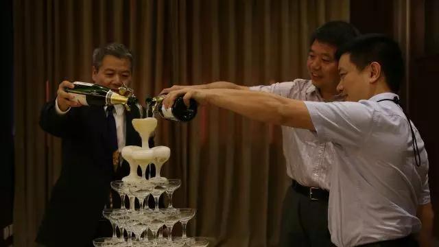 慶祝酒會